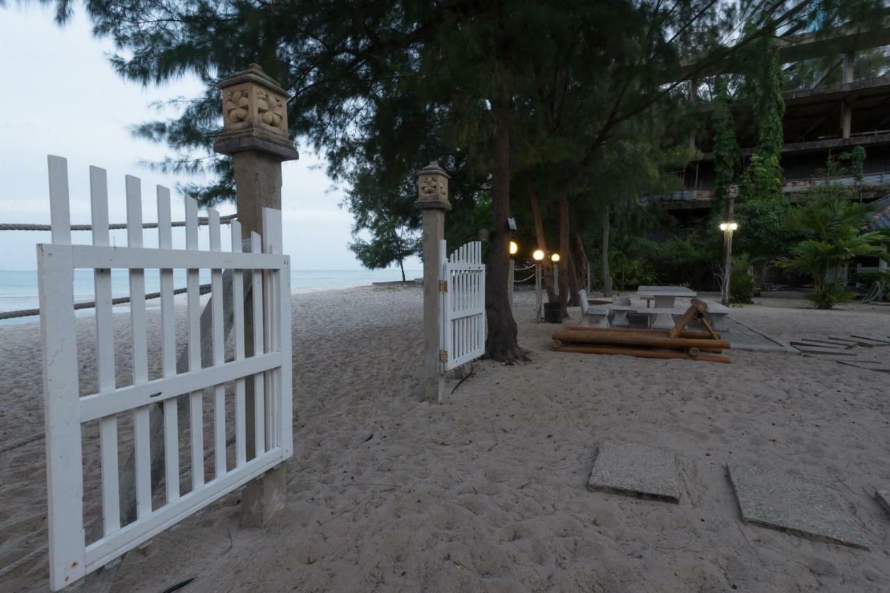 Baan Kratom Tong By The Sea Villa Cha-Am Exterior foto