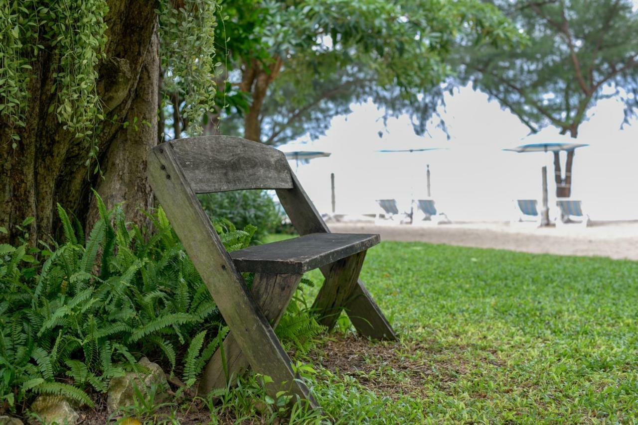 Baan Kratom Tong By The Sea Villa Cha-Am Exterior foto